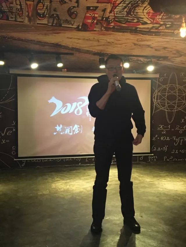 1530868879976606.jpg 2.jpg